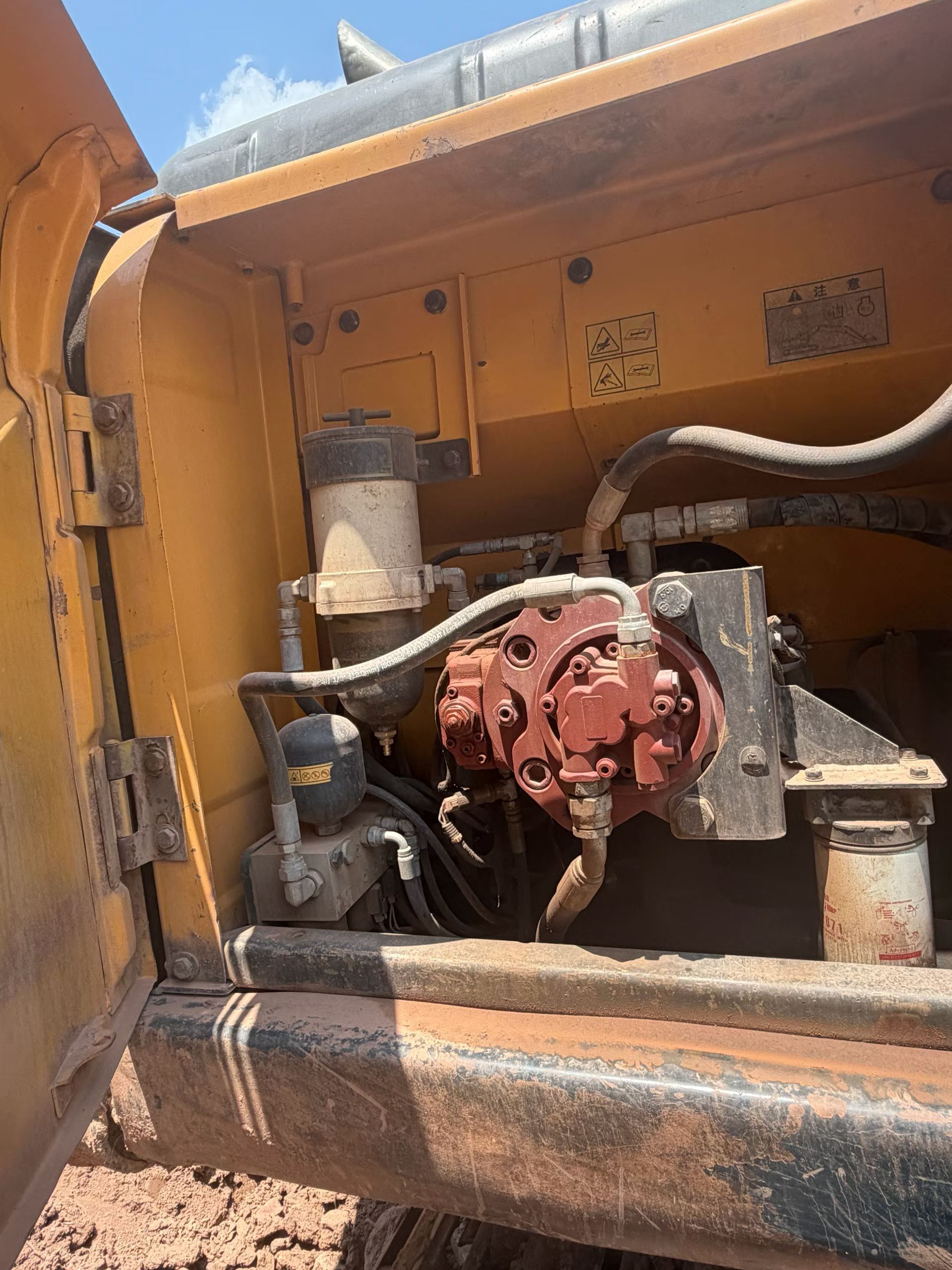Buy Hyundai R225-7 Used Excavator / 6