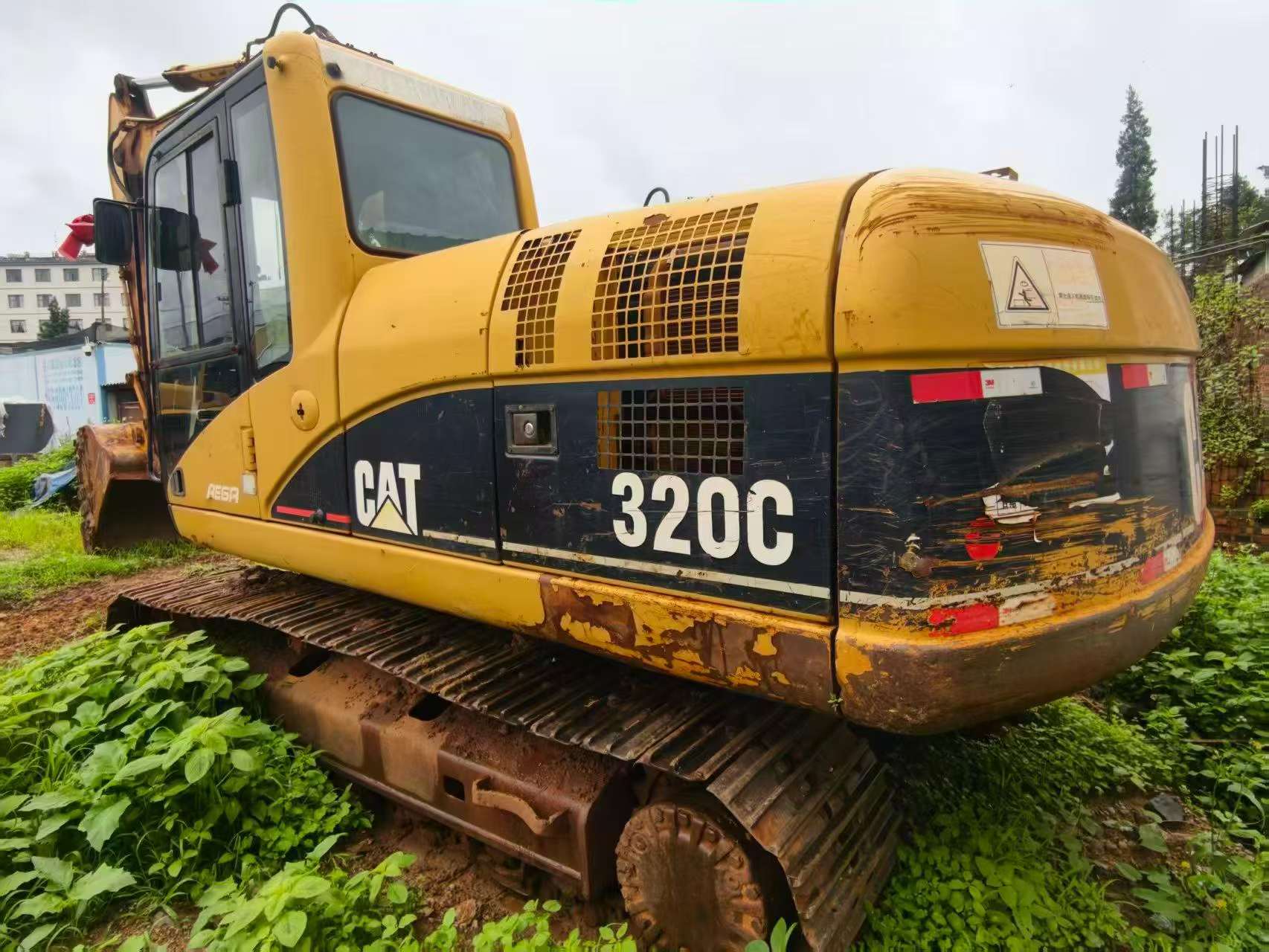 Buy Caterpillar 320C Used Excavator / 2