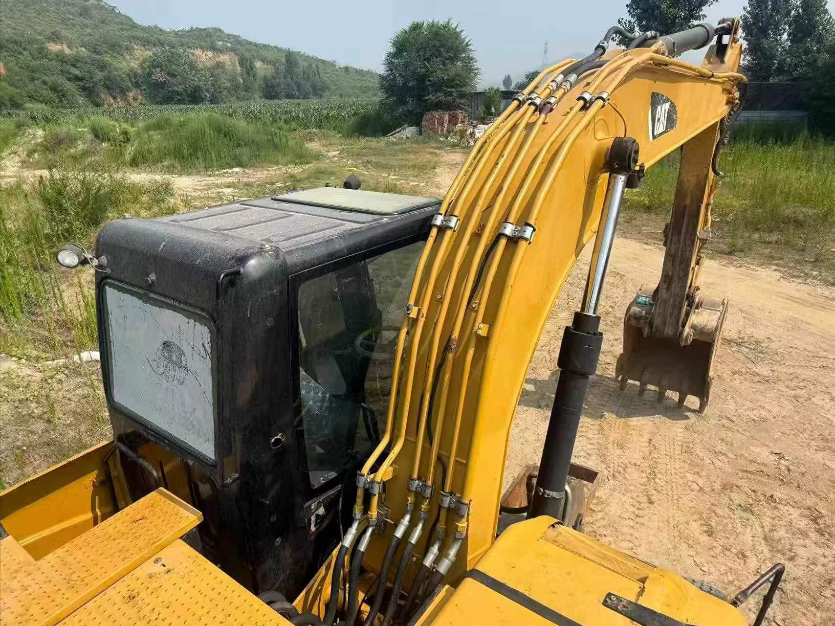 Buy Caterpillar M315D Used Excavator / 8