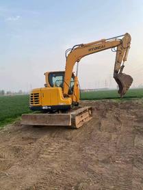 Compre Excavadora Hyundai R80-9 Usada / 2 Compre Excavadora Hyundai R80-9 Usada / 2
