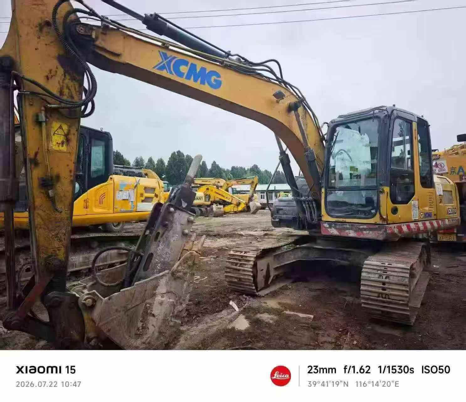 Buy XCMG XE135B Used Excavator / 9