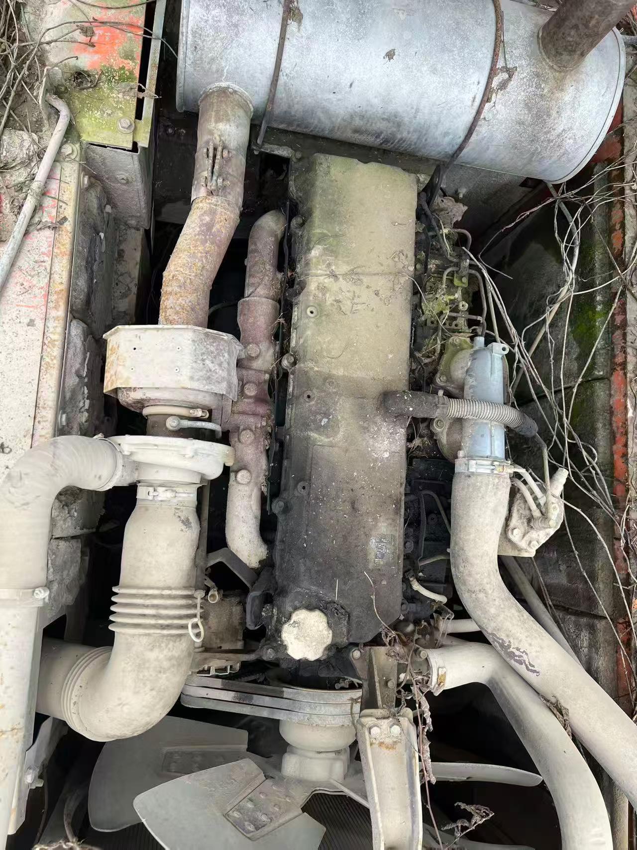 شراء حفارة Hitachi EX330 مستعملة / 7 شراء حفارة Hitachi EX330 مستعملة / 7