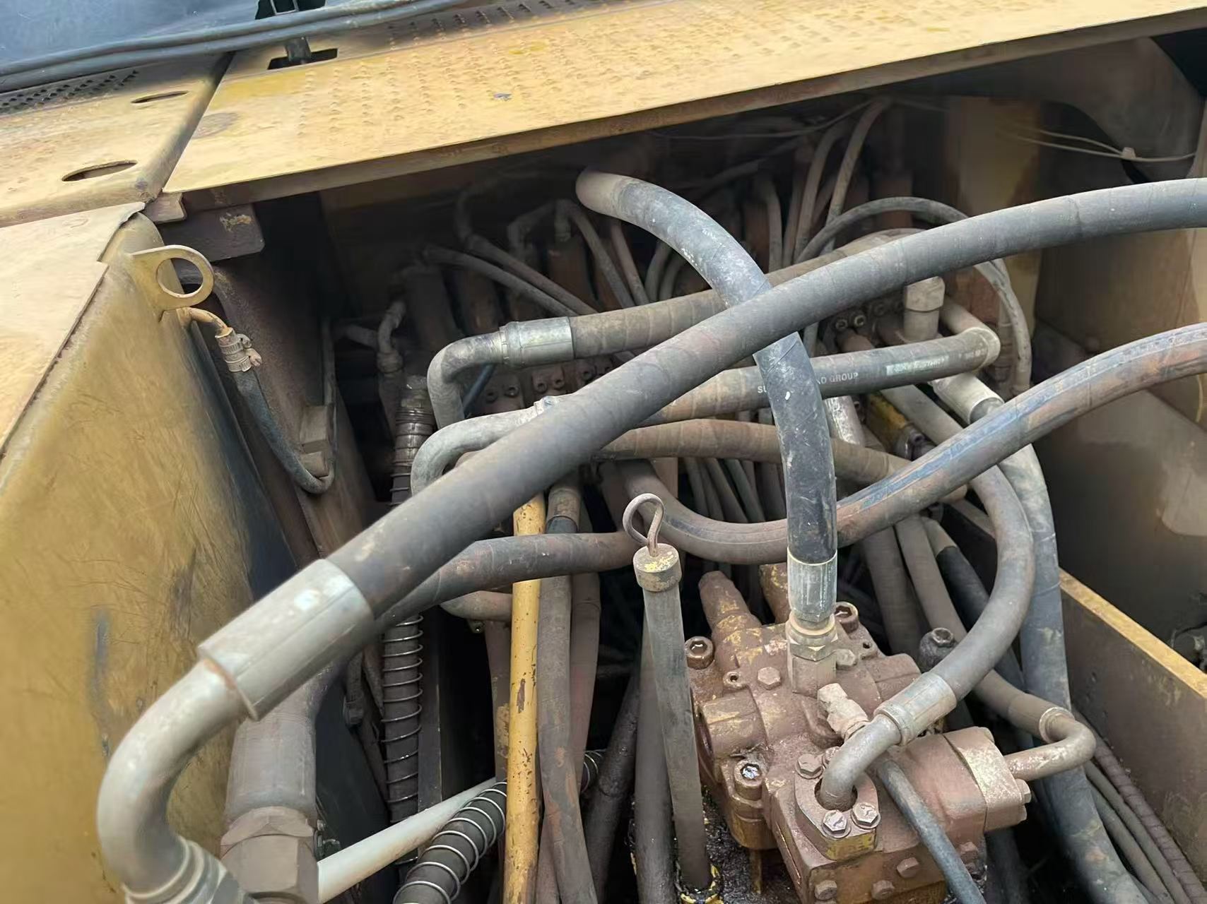 Buy Caterpillar 320D Used Excavator / 3 Buy Caterpillar 320D Used Excavator / 3
