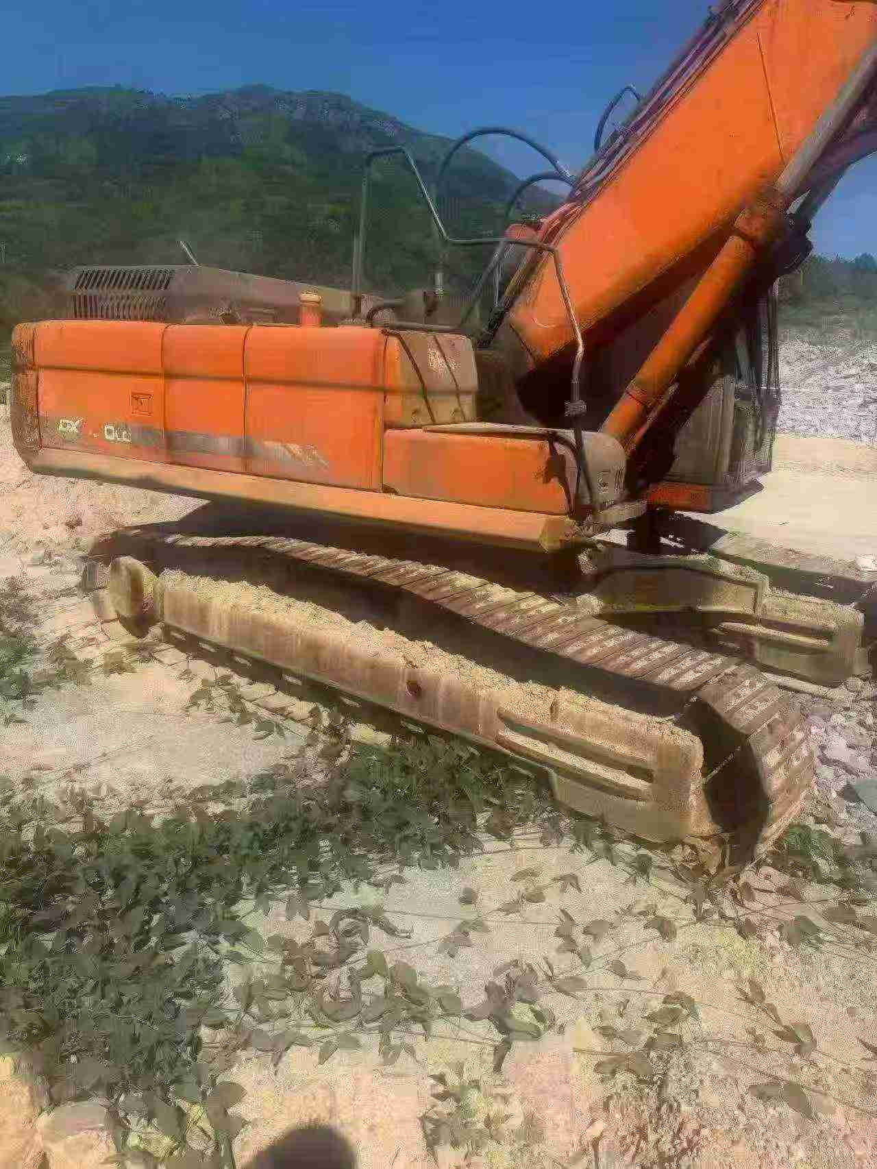 Buy Doosan DX380 Used Excavator / 3 Buy Doosan DX380 Used Excavator / 3