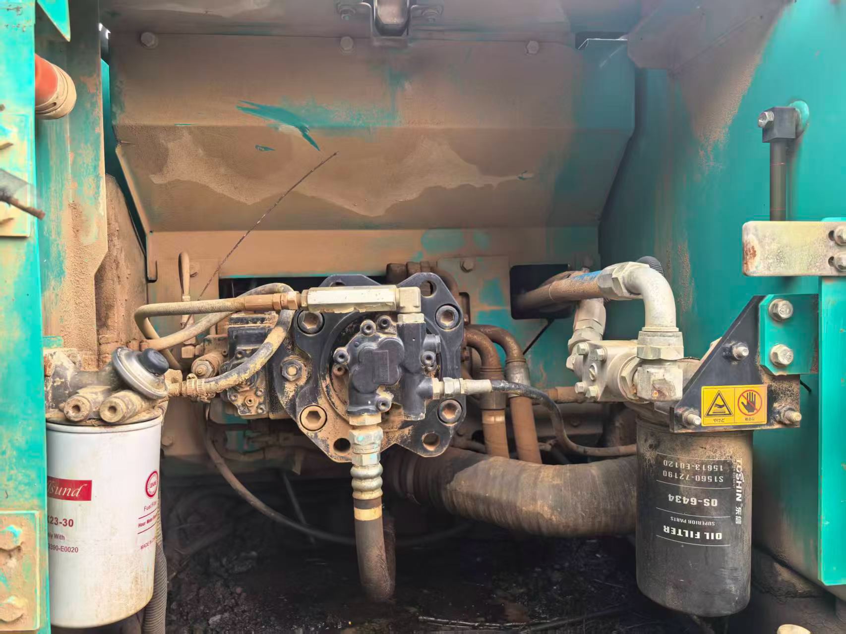 Buy Kobelco SK200 Used Excavator / 7 Buy Kobelco SK200 Used Excavator / 7