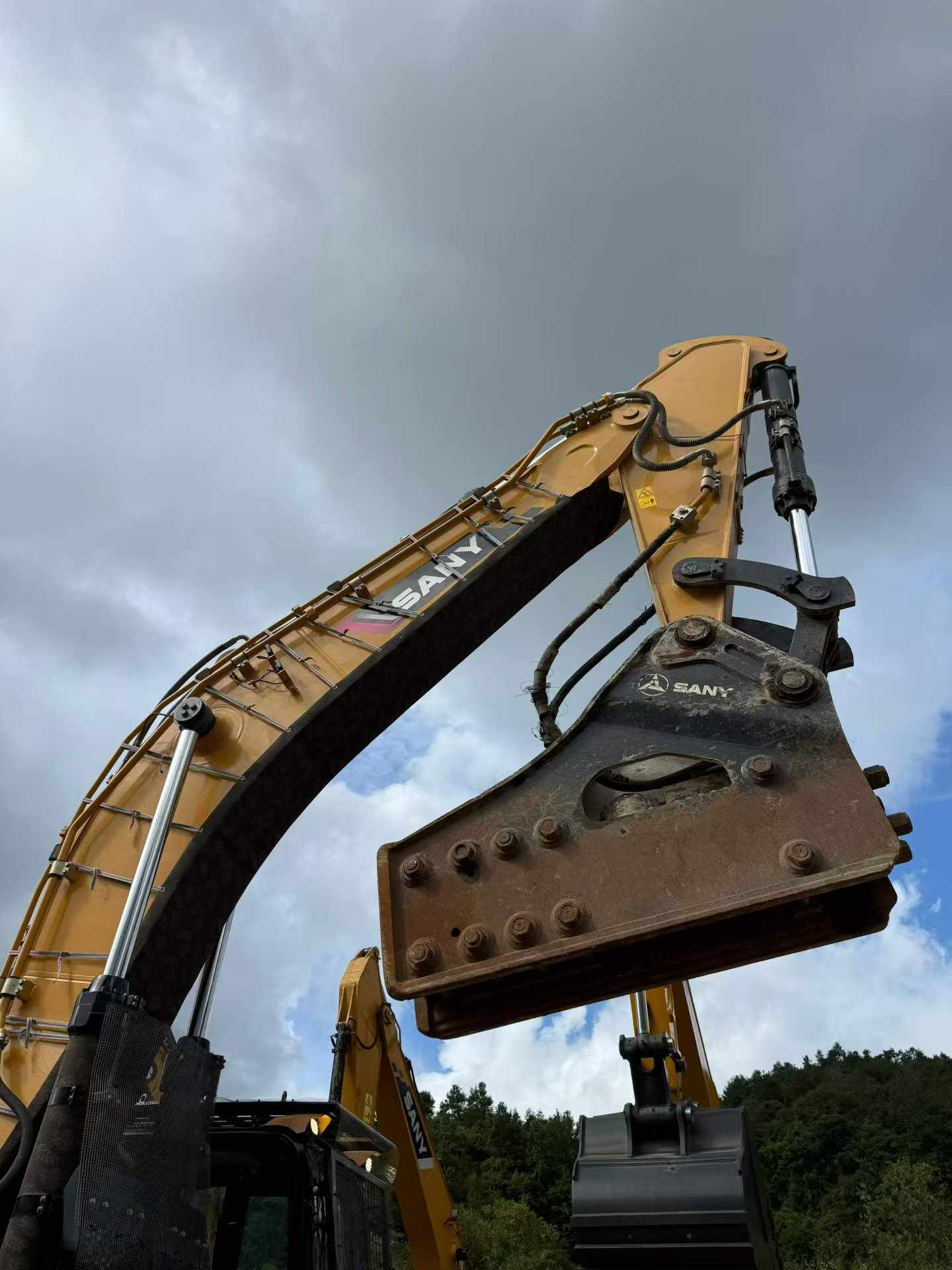 Buy Sany SY650HB Used Excavator / 5