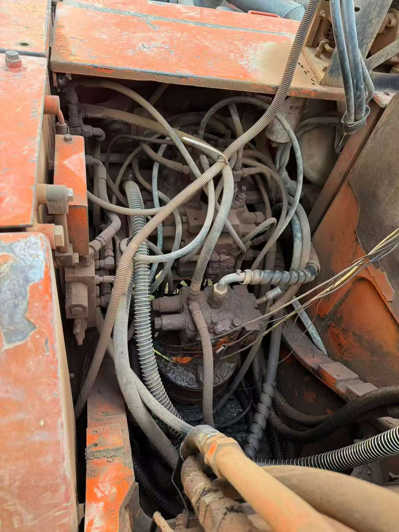 Buy Doosan DH150 Used Excavator / 4
