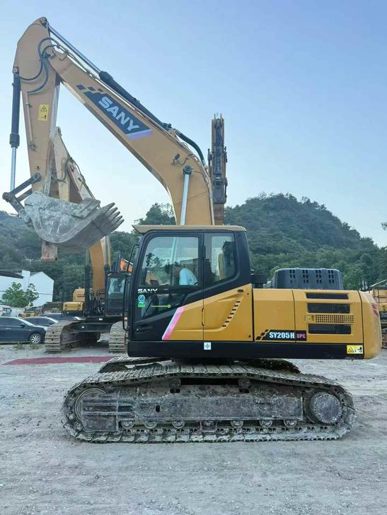 Buy Sany SY205H Used Excavator / 1
