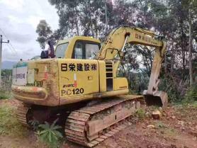 Купить Подержанный Экскаватор Komatsu PC100-6 / 2 Купить Подержанный Экскаватор Komatsu PC100-6 / 2