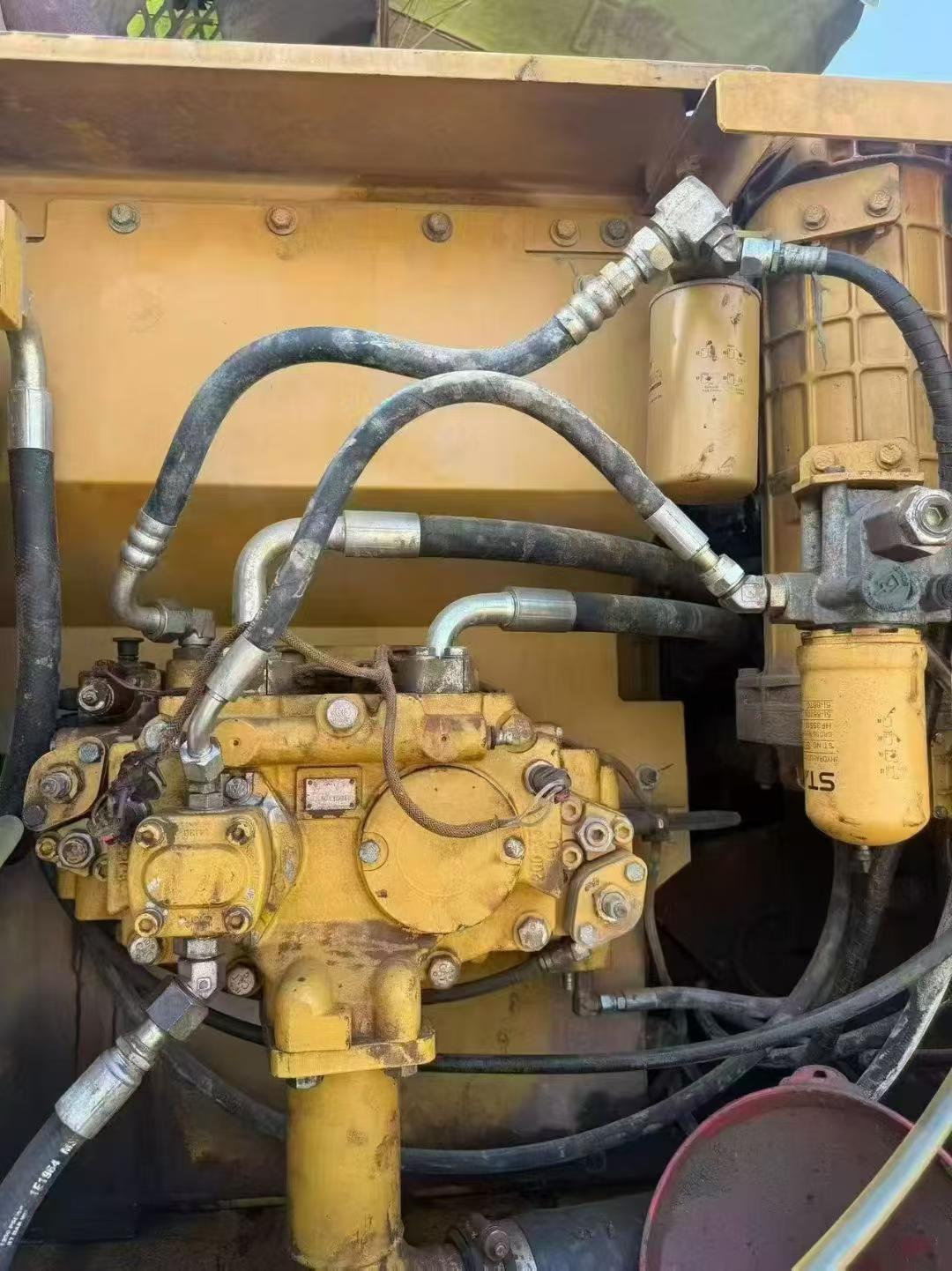 Buy Caterpillar 323DL Used Excavator / 3