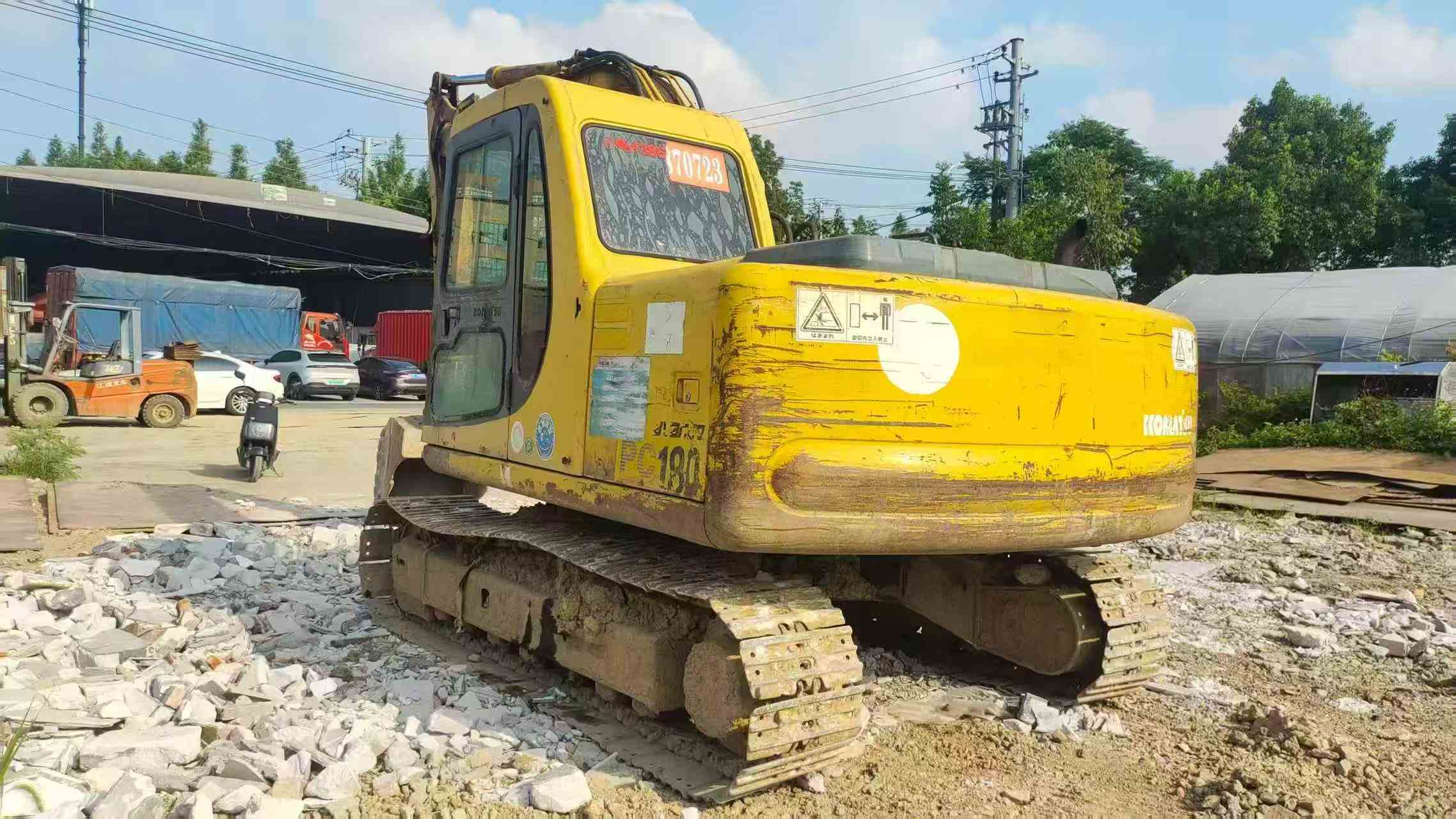 Buy Komatsu PC120 Used Excavator / 1