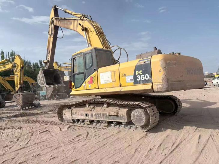 Buy Komatsu PC360-7 Used Excavator / 1