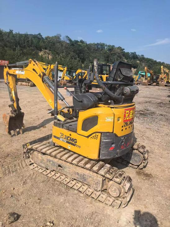 Buy XCMG XE17U Used Excavator / 1