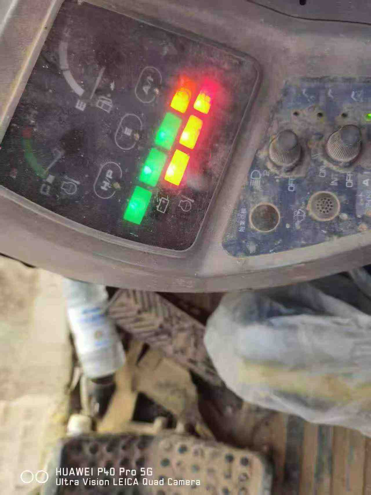 Buy Hitachi EX120-5 Used Excavator / 3 Buy Hitachi EX120-5 Used Excavator / 3