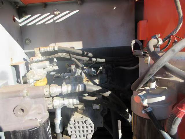 شراء حفارة Hitachi EX120-3 مستعملة / 7