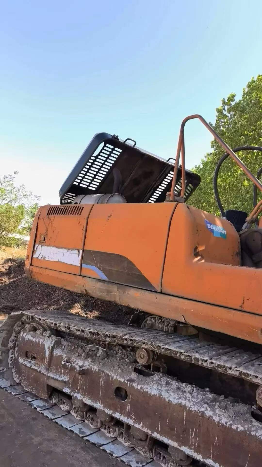 Buy Doosan DH300-7 Used Excavator / 2