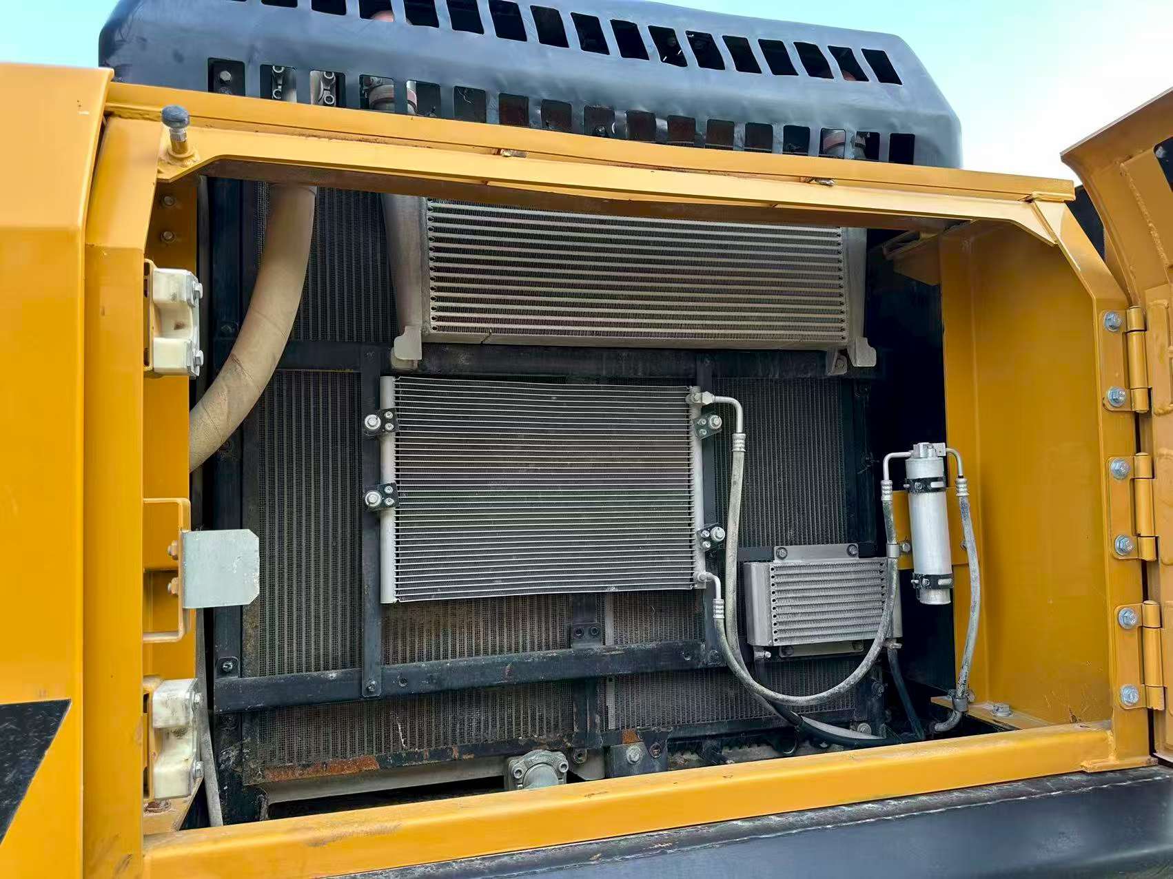 Buy Sany SY365C Used Excavator / 8 Buy Sany SY365C Used Excavator / 8