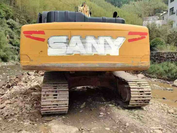 Buy Sany SY200C Used Excavator / 1