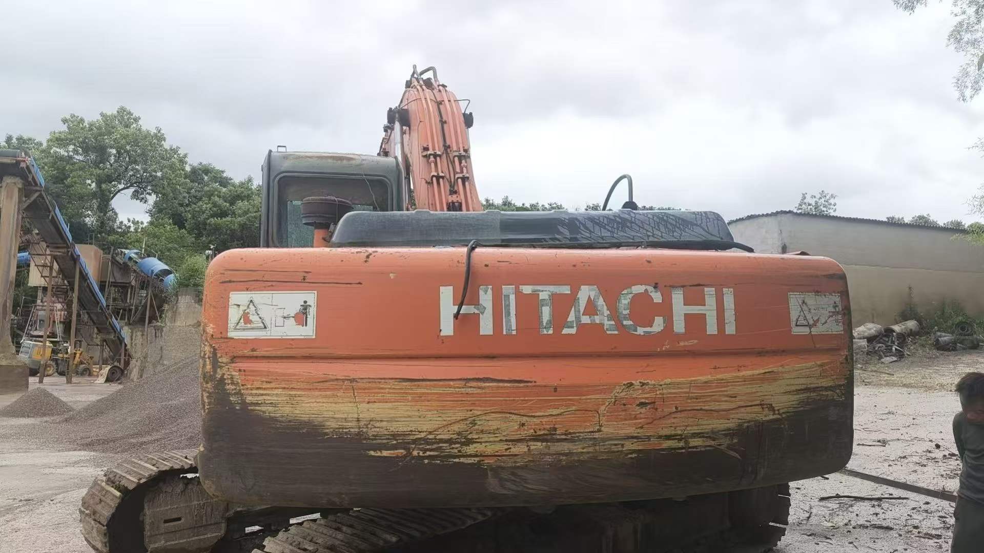 Buy Hitachi EX250-5 Used Excavator / 3 Buy Hitachi EX250-5 Used Excavator / 3