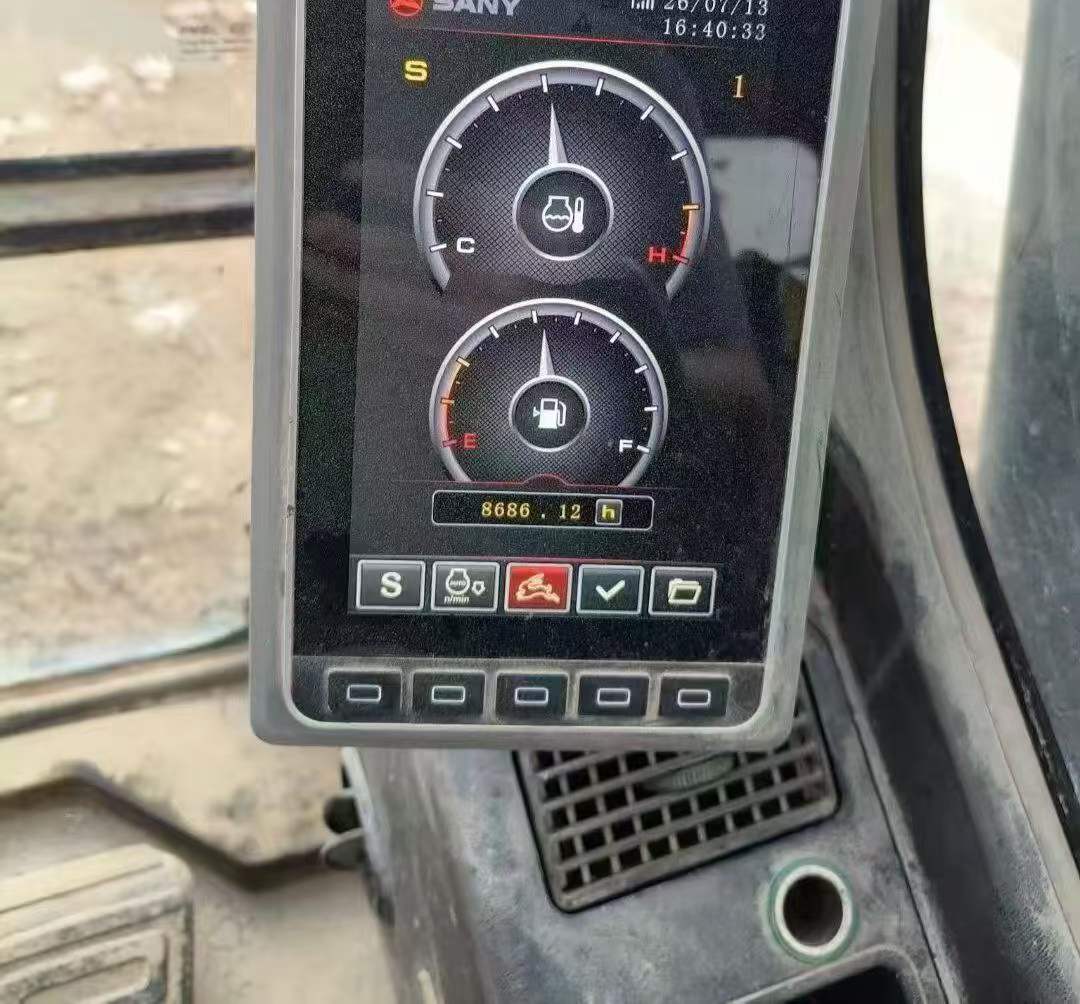 Buy Sany SY205C Used Excavator / 8