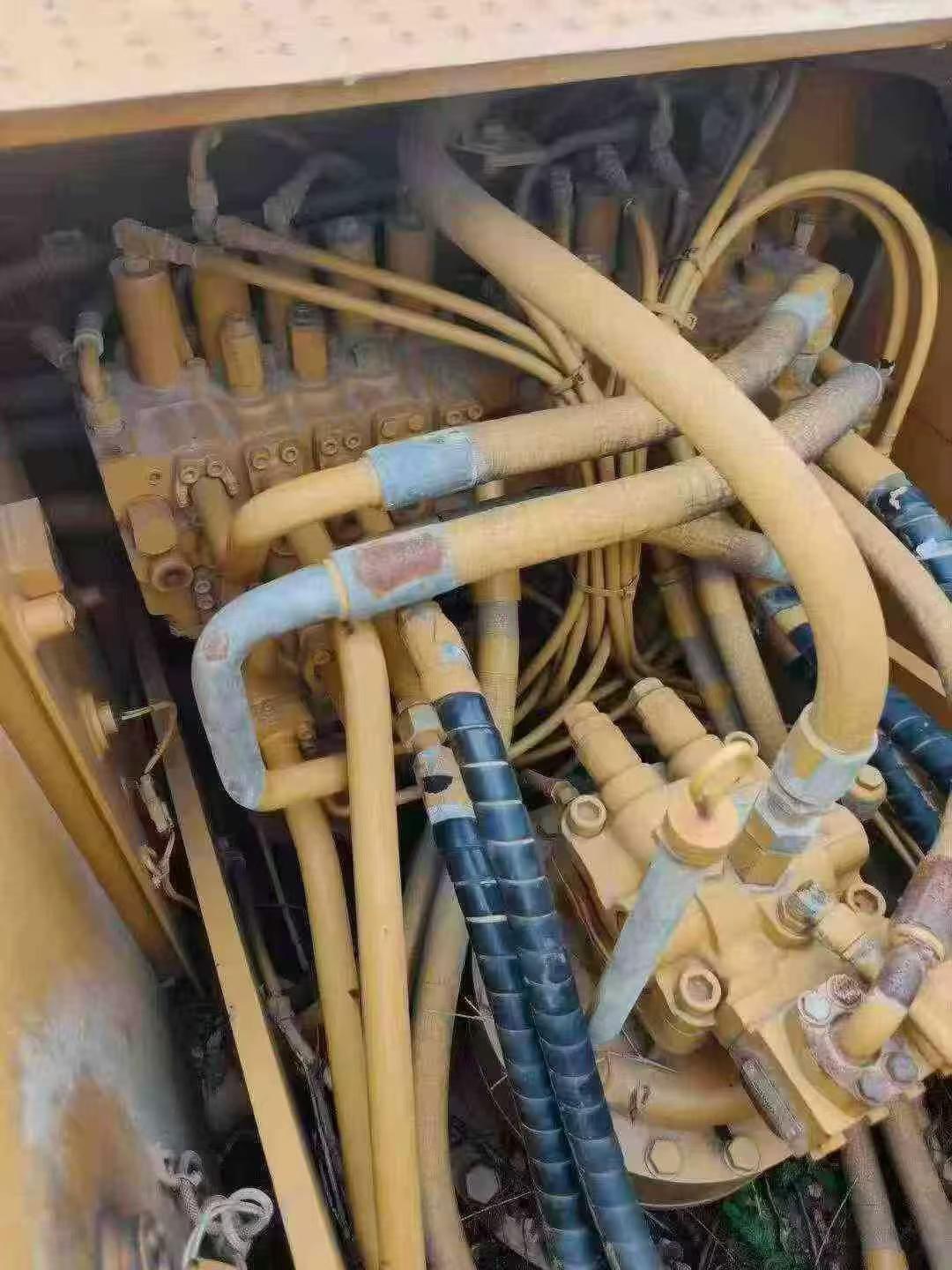 Buy Caterpillar 320D Used Excavator / 3 Buy Caterpillar 320D Used Excavator / 3