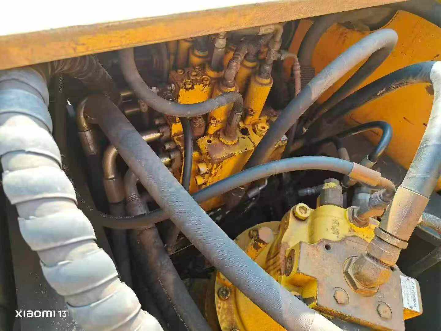 شراء حفارة Hyundai R305LVS مستعملة / 3