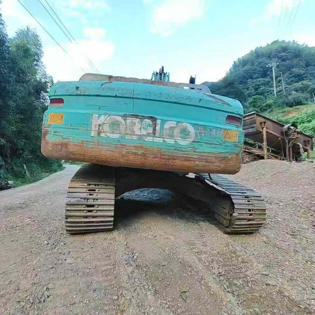 Buy Kobelco SK210 Used Excavator / 2