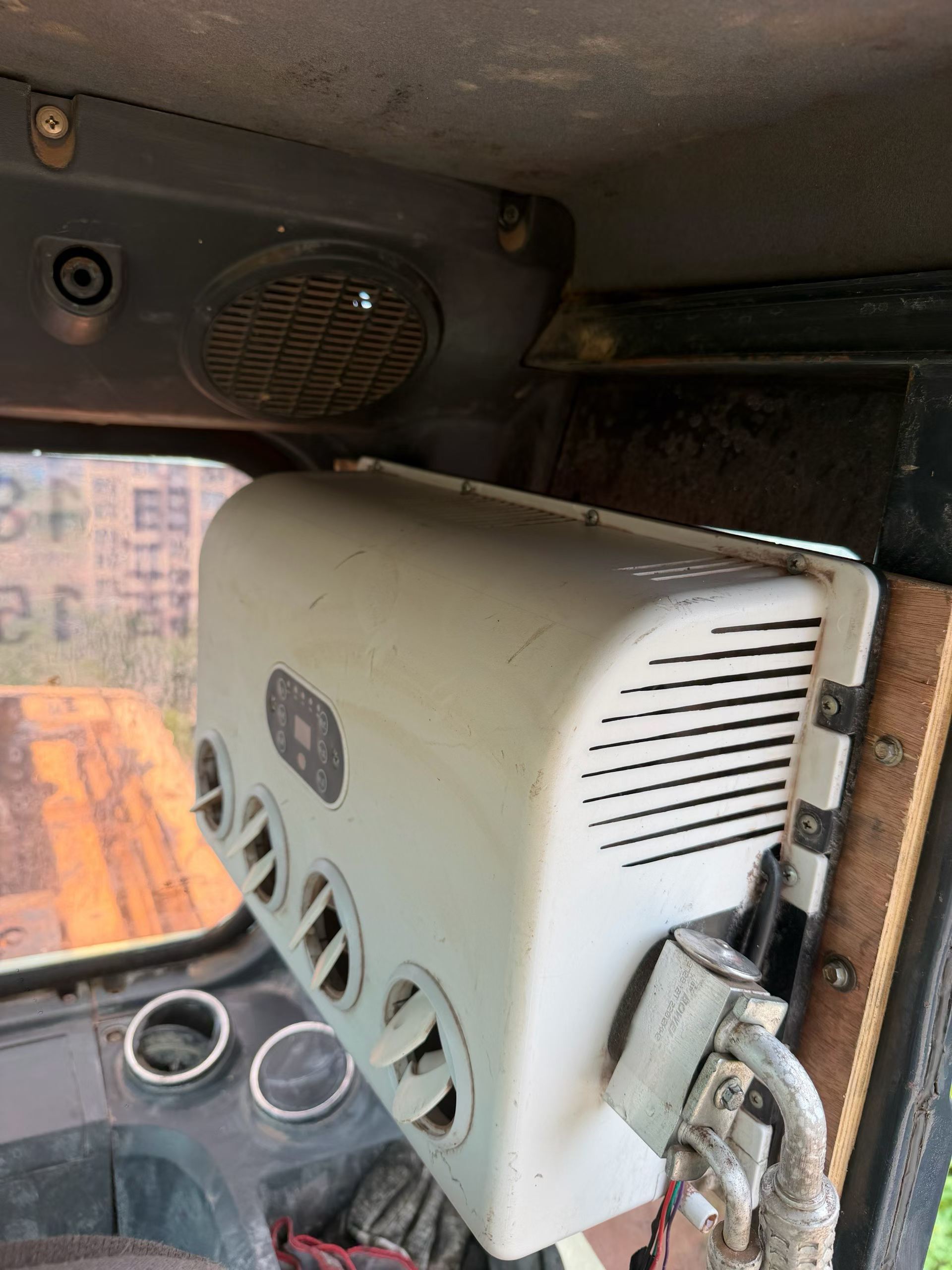 Buy Hyundai R150-7 Used Excavator / 9