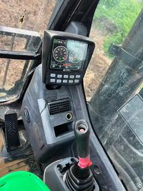 Купить Подержанный Экскаватор Caterpillar CT360-8 / 5 Купить Подержанный Экскаватор Caterpillar CT360-8 / 5