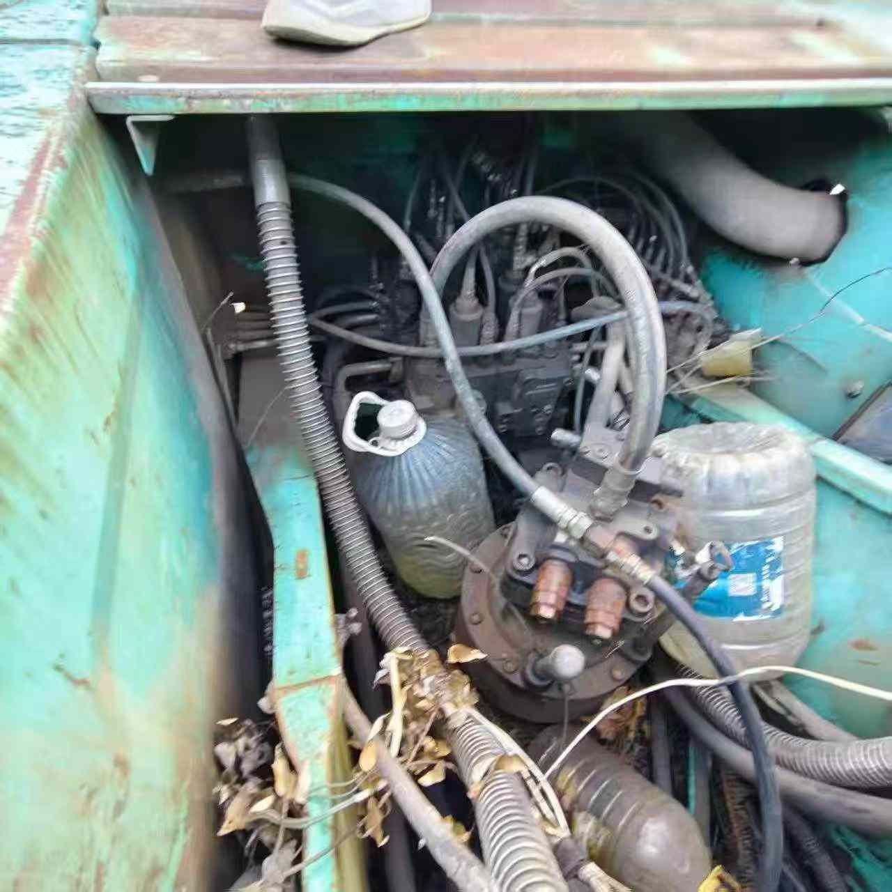 Buy Kobelco SK210 Used Excavator / 8