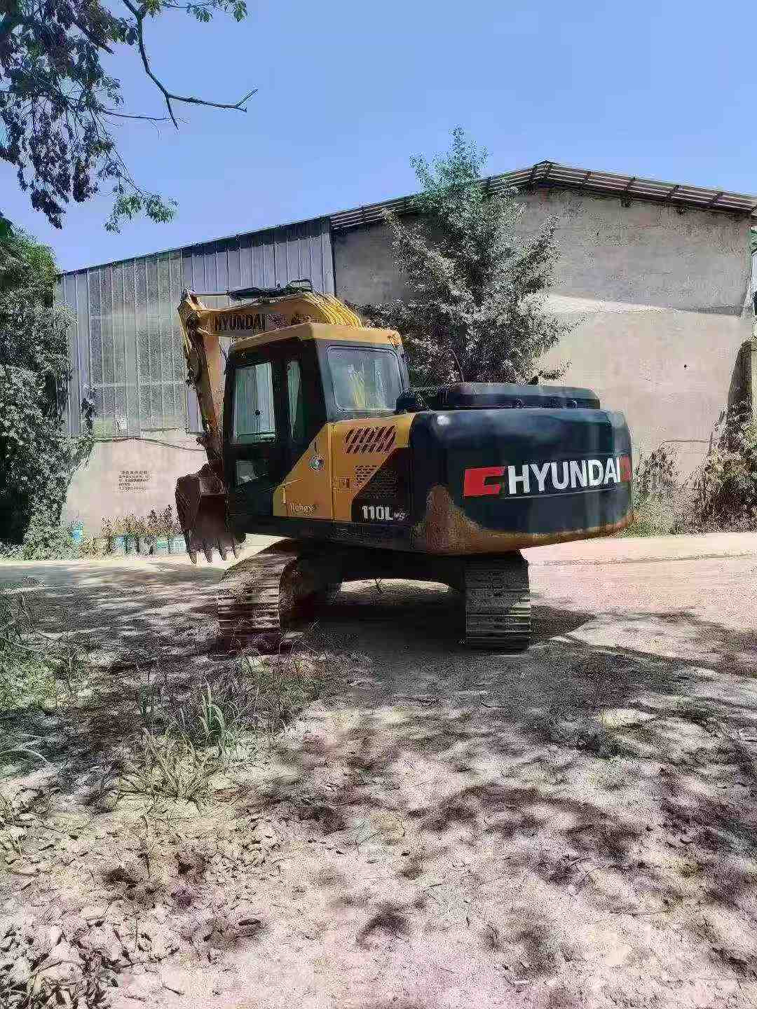 Buy Hyundai 110LVS Used Excavator / 6