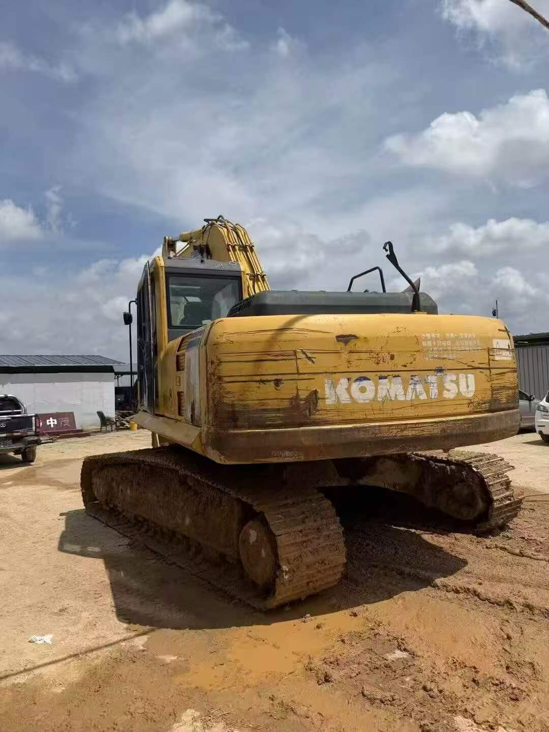 Buy Komatsu PC240-6 Used Excavator / 2 Buy Komatsu PC240-6 Used Excavator / 2