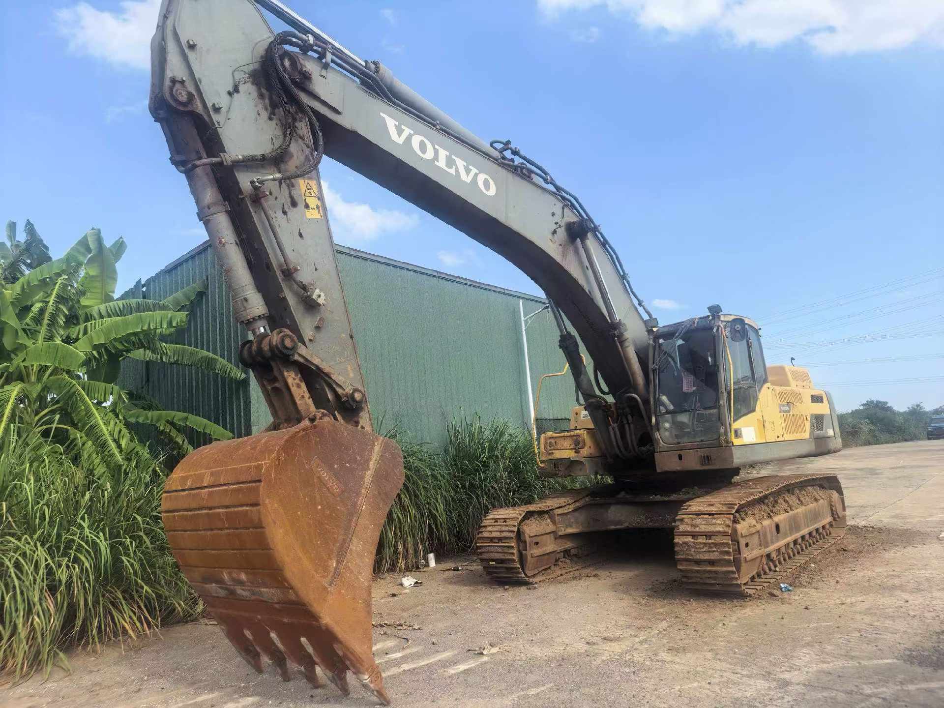 Buy Volvo EC480D Used Excavator / 1