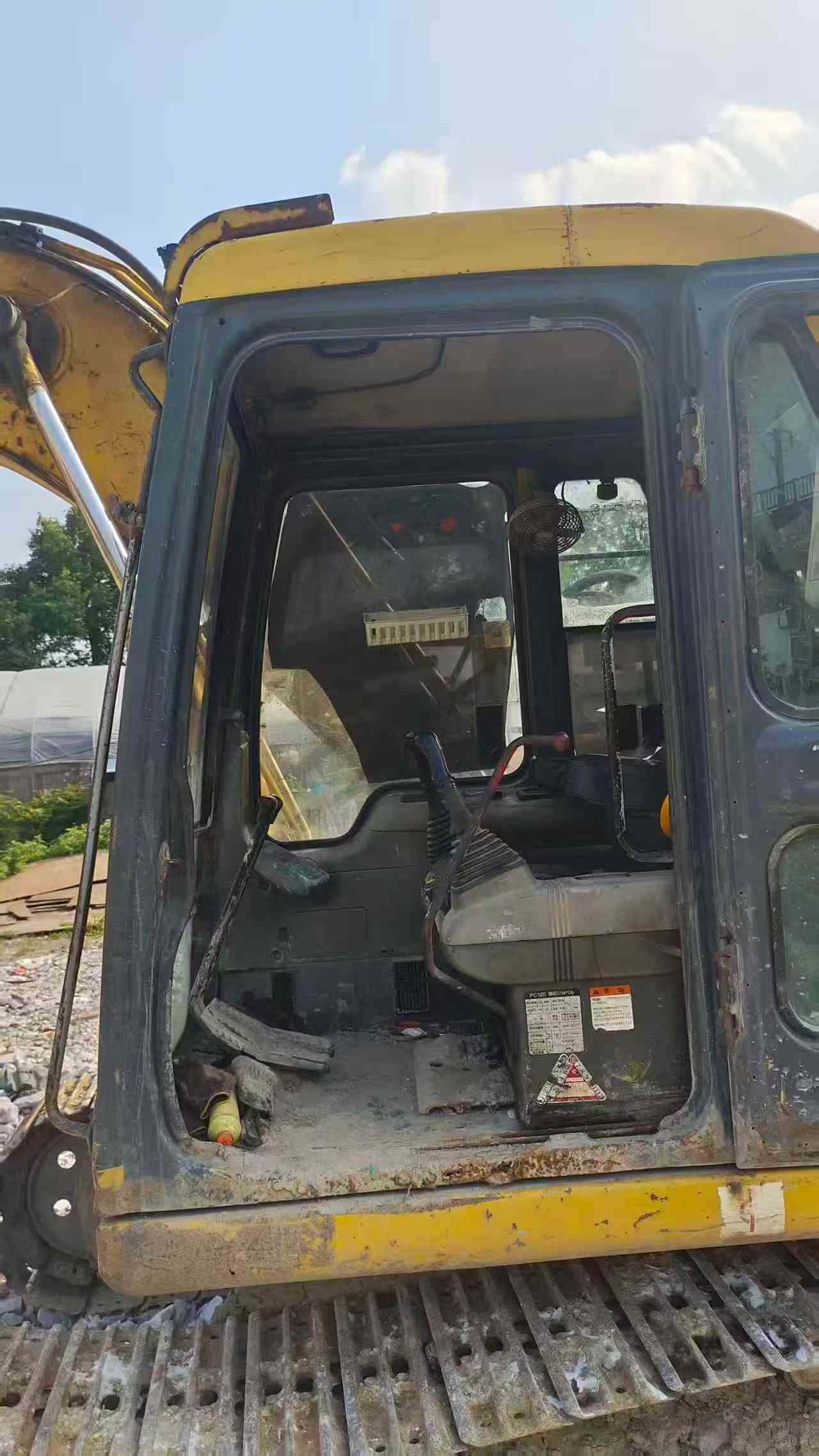 Buy Komatsu PC120 Used Excavator / 8 Buy Komatsu PC120 Used Excavator / 8