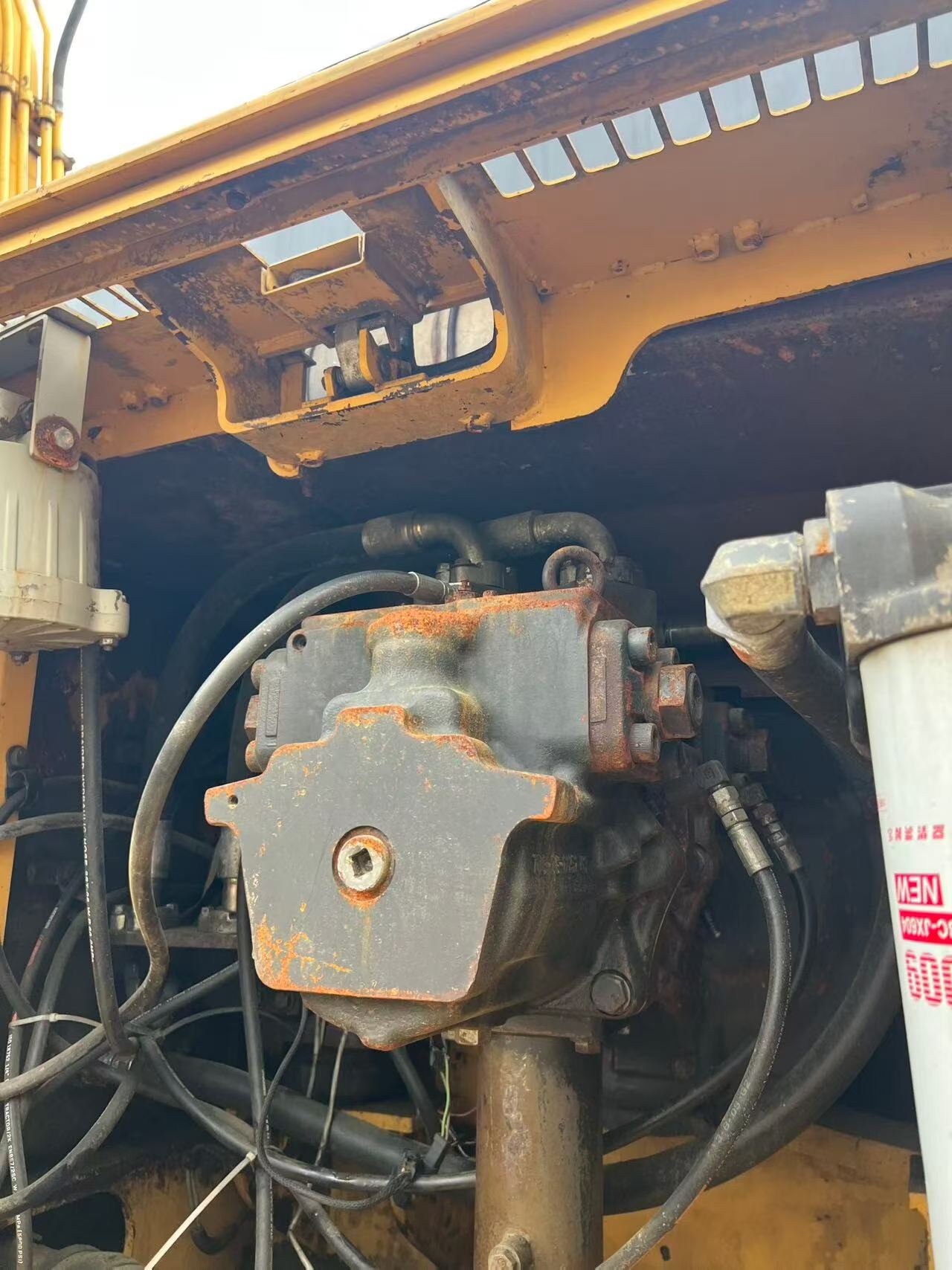 شراء حفارة Komatsu PC300-7 مستعملة / 4