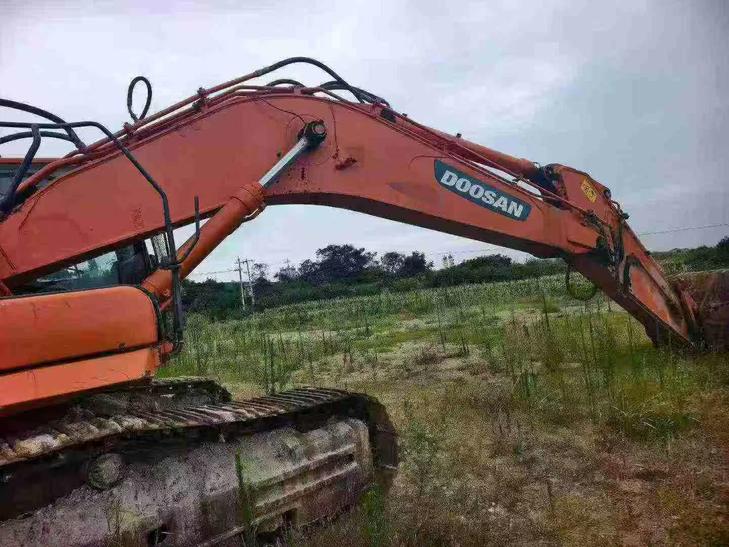 Buy Doosan DX380 Used Excavator / 1