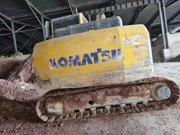 Buy Komatsu PC130 Used Excavator / 1