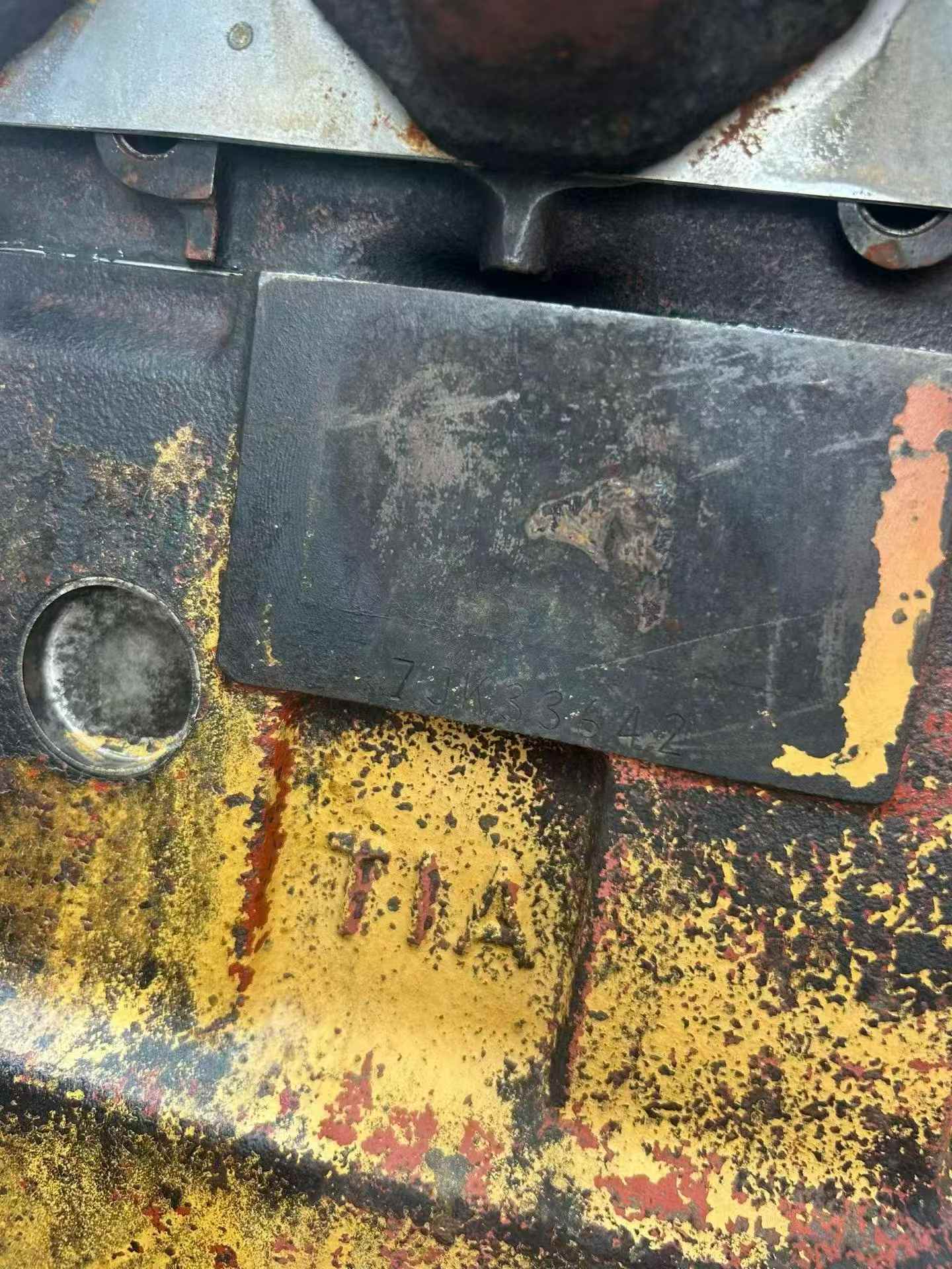 Buy Caterpillar 320B Used Excavator / 2 Buy Caterpillar 320B Used Excavator / 2