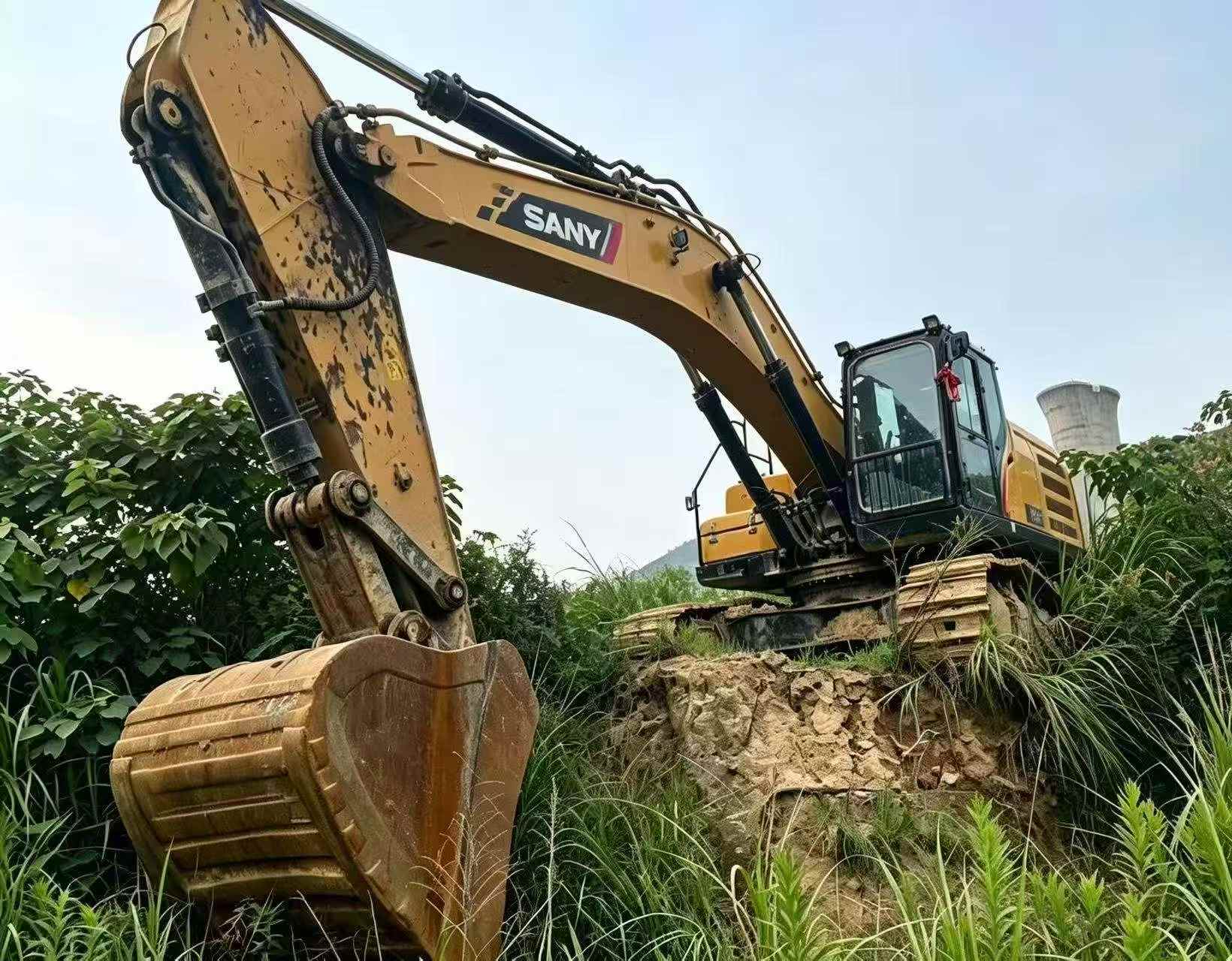 Buy Sany SY375H Used Excavator / 9