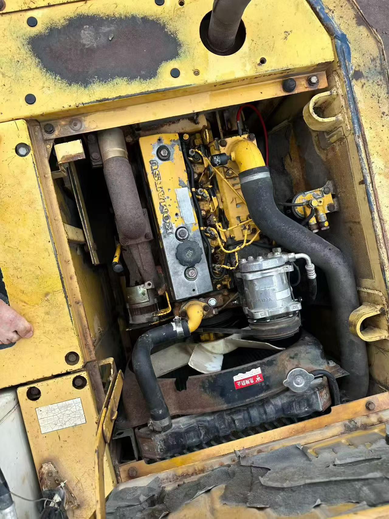 Buy Komatsu PC60-6 Used Excavator / 7
