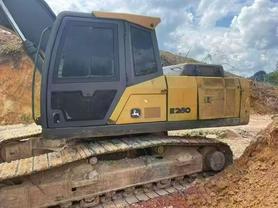 Buy JohnDeere E210 Used Excavator / 3 Buy JohnDeere E210 Used Excavator / 3