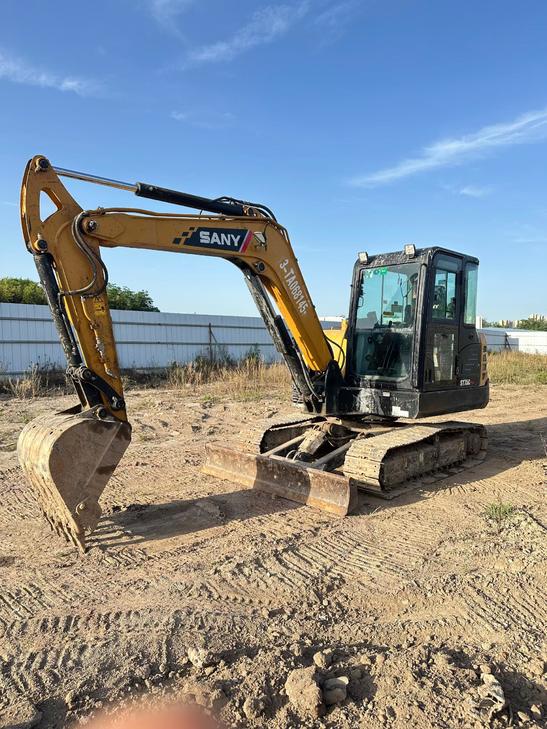 Buy Sany SY55 Used Excavator / 1
