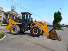 Buy LiuGong ZL50CN Used Loader / 2 Buy LiuGong ZL50CN Used Loader / 2