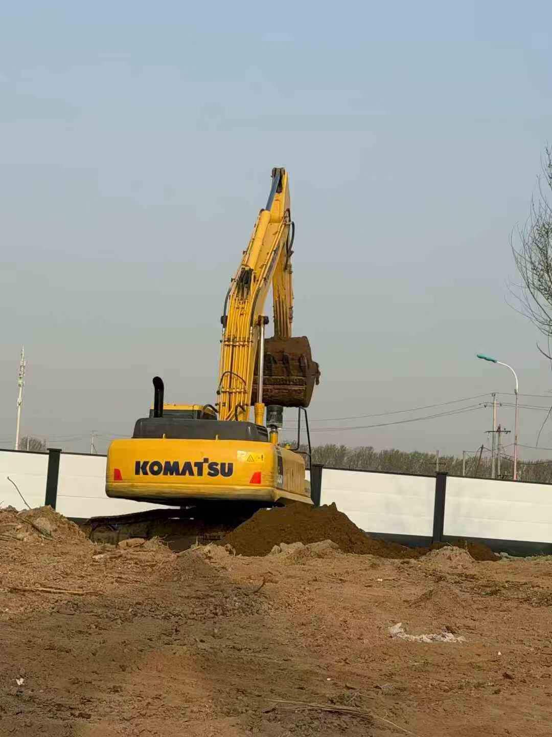Buy Komatsu PC360-7 Used Excavator / 2 Buy Komatsu PC360-7 Used Excavator / 2