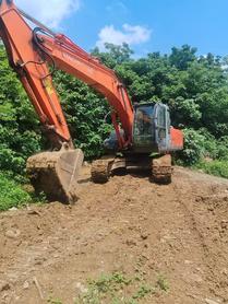 Buy Hitachi ZX200-6 Used Excavator / 3 Buy Hitachi ZX200-6 Used Excavator / 3