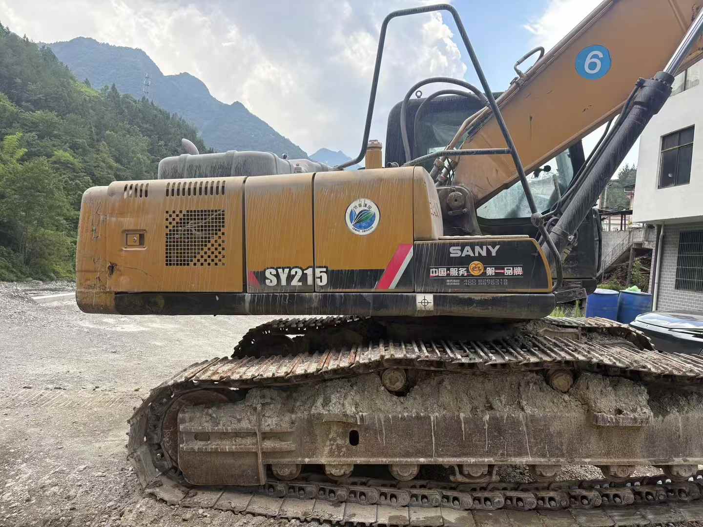 Buy Sany SY205C Used Excavator / 2