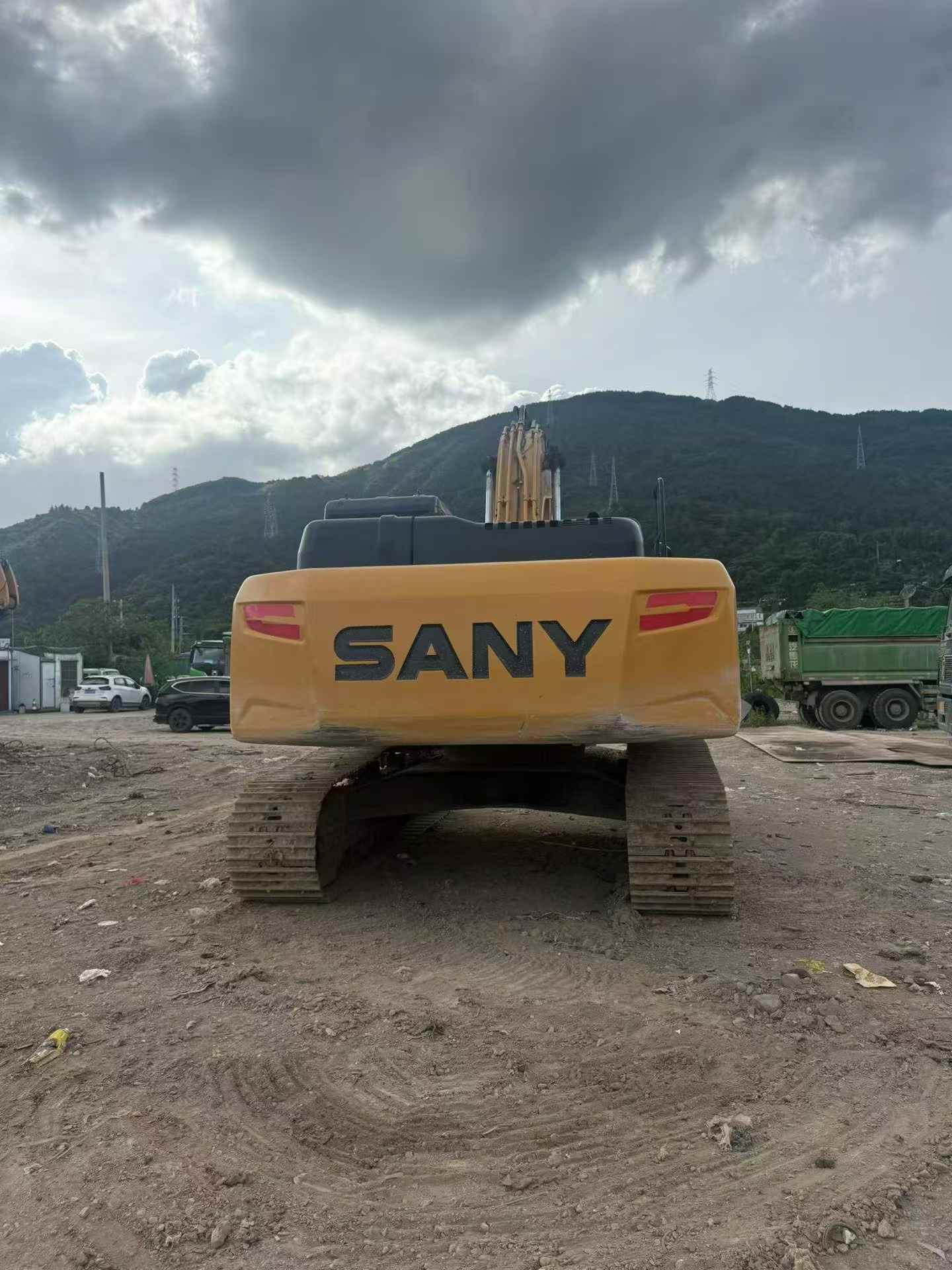 Buy Sany SY245H Used Excavator / 5