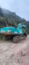 Buy Kobelco Used Excavator / 4 Buy Kobelco Used Excavator / 4