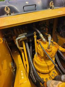 Buy Caterpillar 330B Used Excavator / 4 Buy Caterpillar 330B Used Excavator / 4
