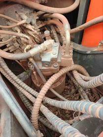 Buy Doosan DH220 Used Excavator / 4 Buy Doosan DH220 Used Excavator / 4